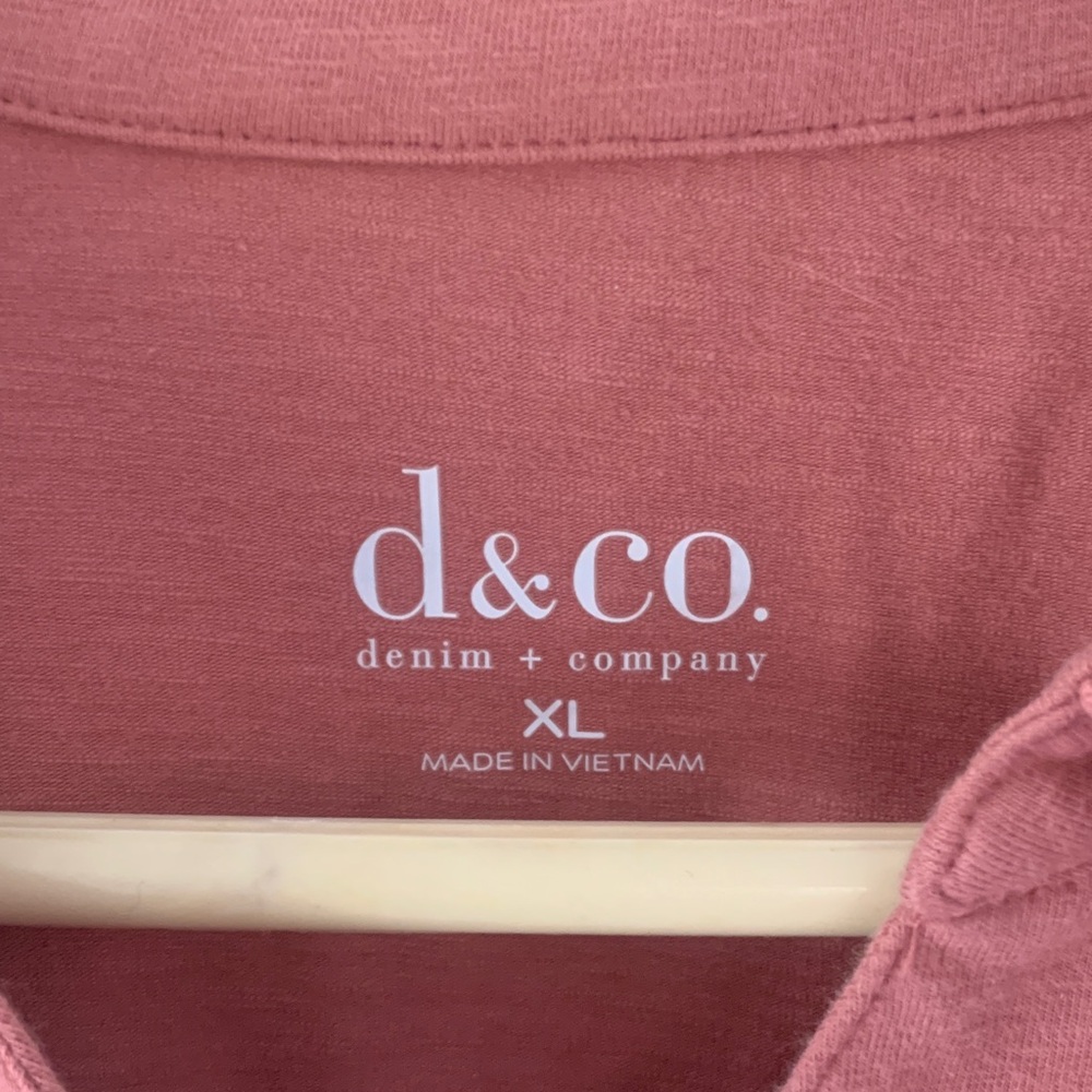 D&co  Women's Pink/coral  Button-Up Top - Picture 2 of 7